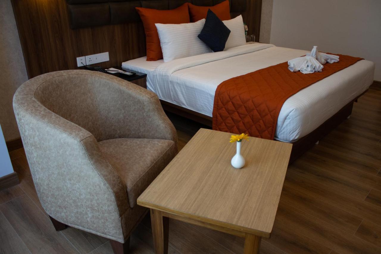 Shivas Galaxy Hotel Devanahalli Extérieur photo