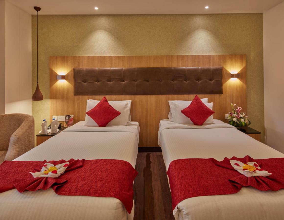 Shivas Galaxy Hotel Devanahalli Extérieur photo