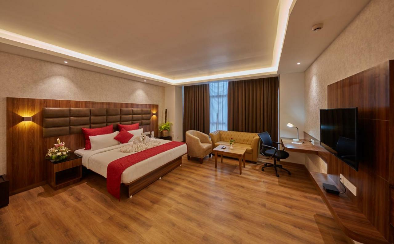 Shivas Galaxy Hotel Devanahalli Extérieur photo